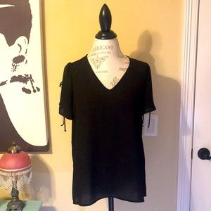 Black, slit sleeve top